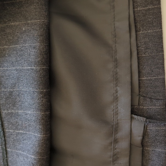 Harve Bernard Gray Pinstripe Wool A Line Skirt Size 12 - Picture 7 of 9